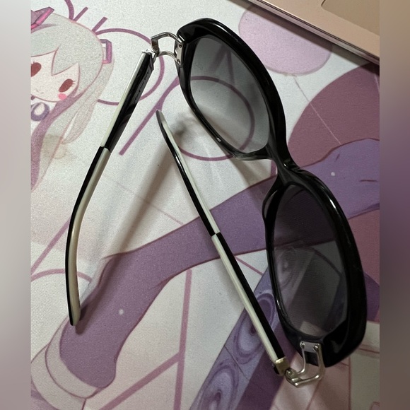 Ana Hickmann AH designer sunglasses - Black and white - colour changing - Picture 7 of 8